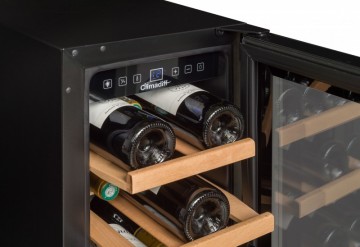 Poza Racitor de vin CBU20S2B, 20 sticle, 1 zona, incorporabil sub blat CLIMADIFF